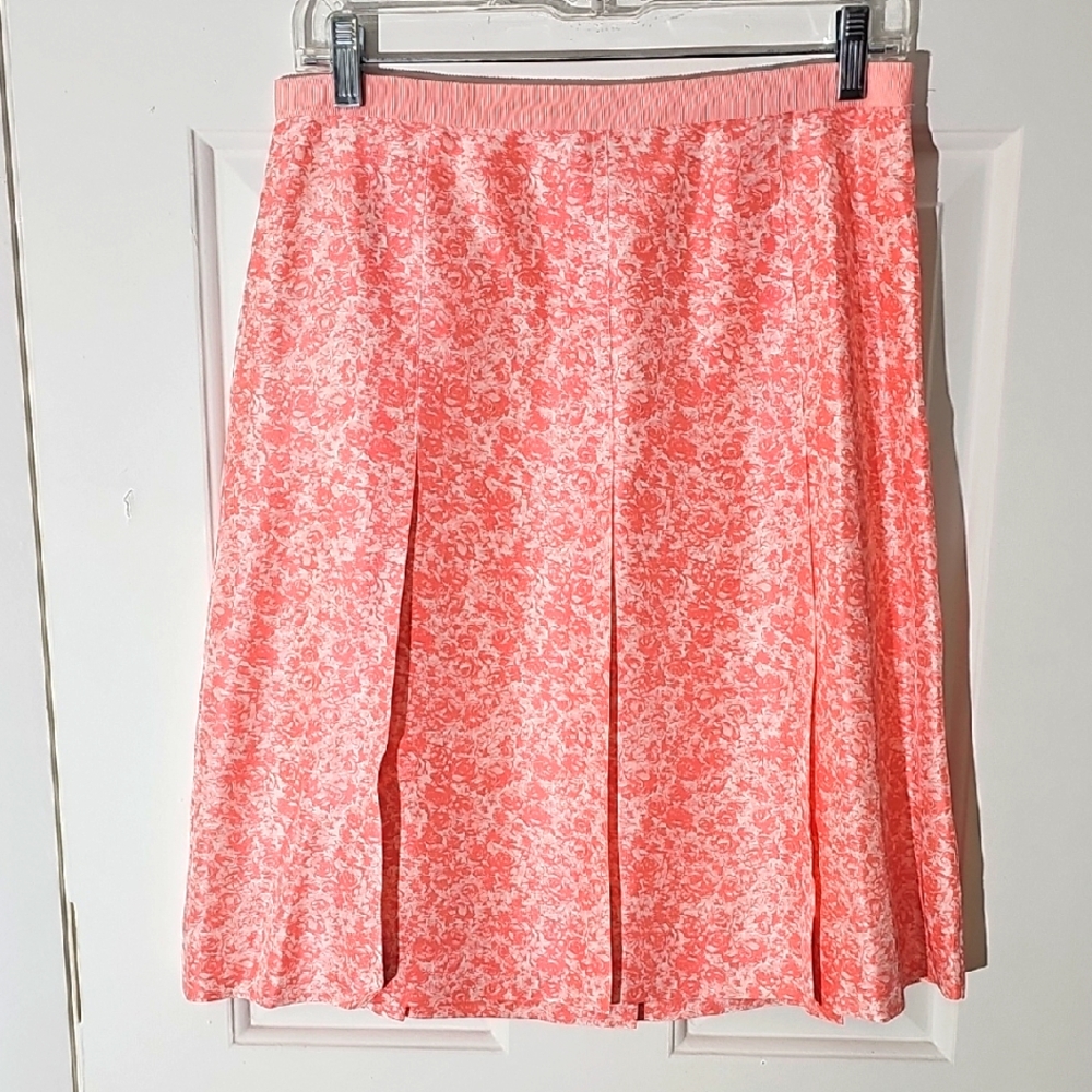 Banana Republic 100% Silk Skirt. Floral Pink Women. Size 4. Light‎ Pleats. Lined